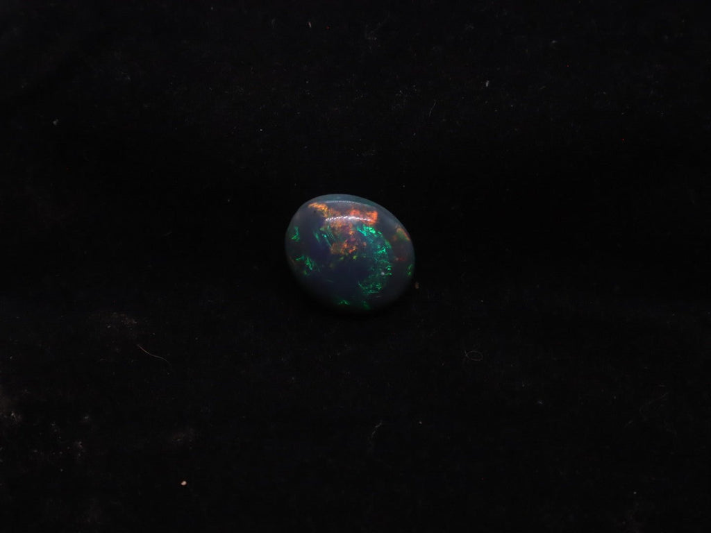 Lightning Ridge Natural Solid Dark Opal N5 - 16mm x 14mm 9.5 Carats - Ancient Creatures